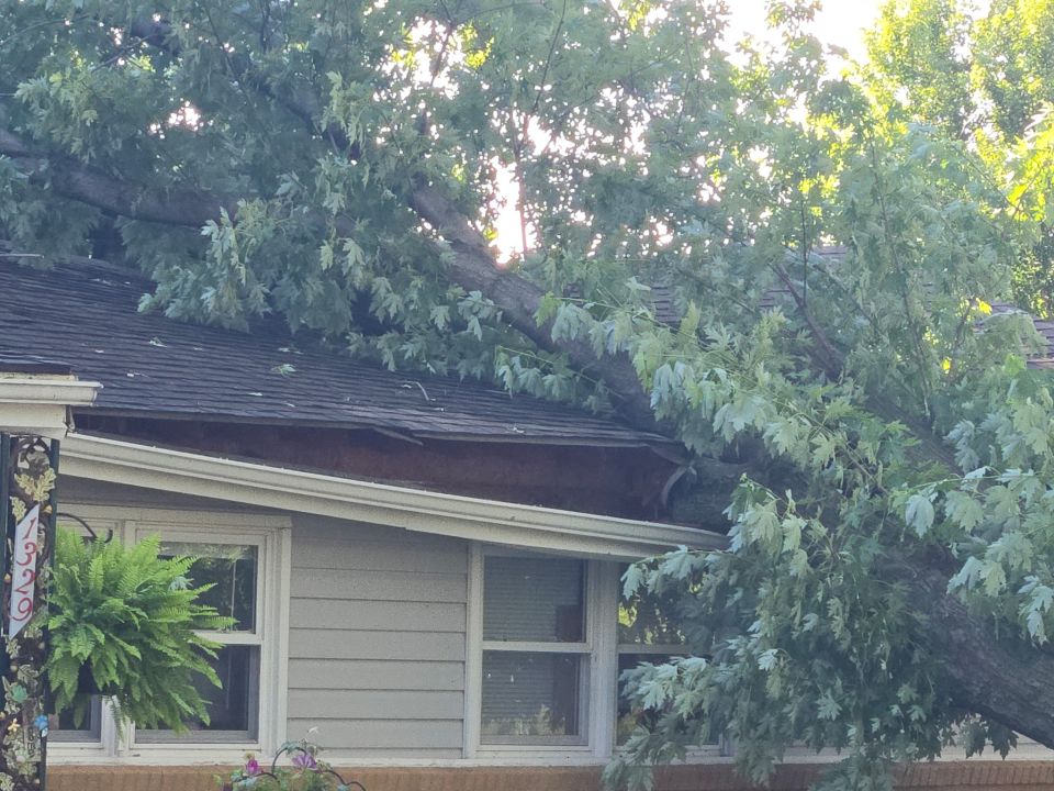 PHOTOS: Saturday storms cause damage to homes, cars across the Kansas ...