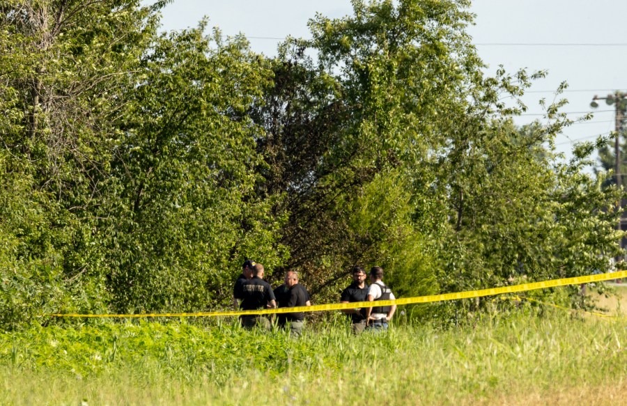 Victims identified in Missouri skydiving plane crash - AOL
