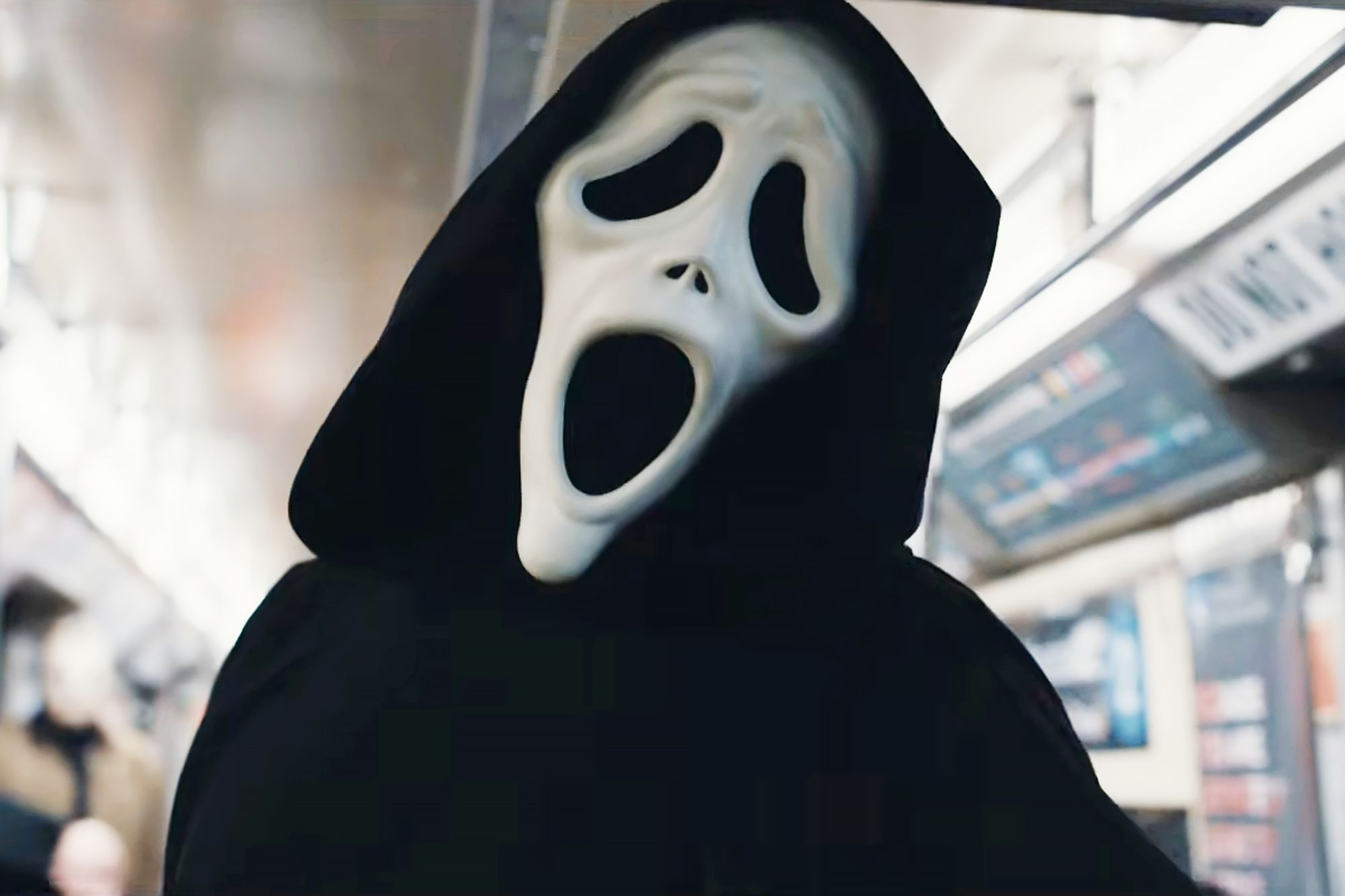 The Key to ‘Scary Movie’ Being So Funny? The Stunts. - AOL