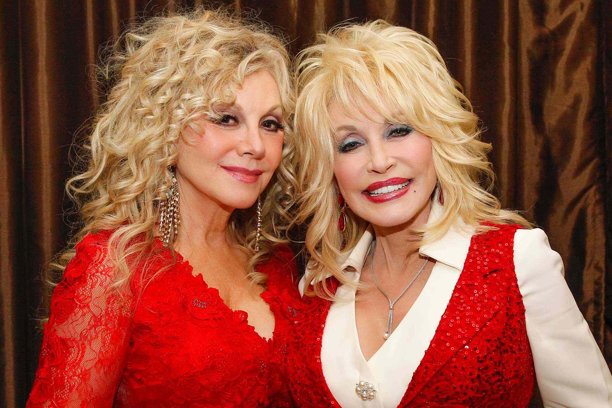 How Stella Parton and Sister Dolly Parton Use Humor to Get Through