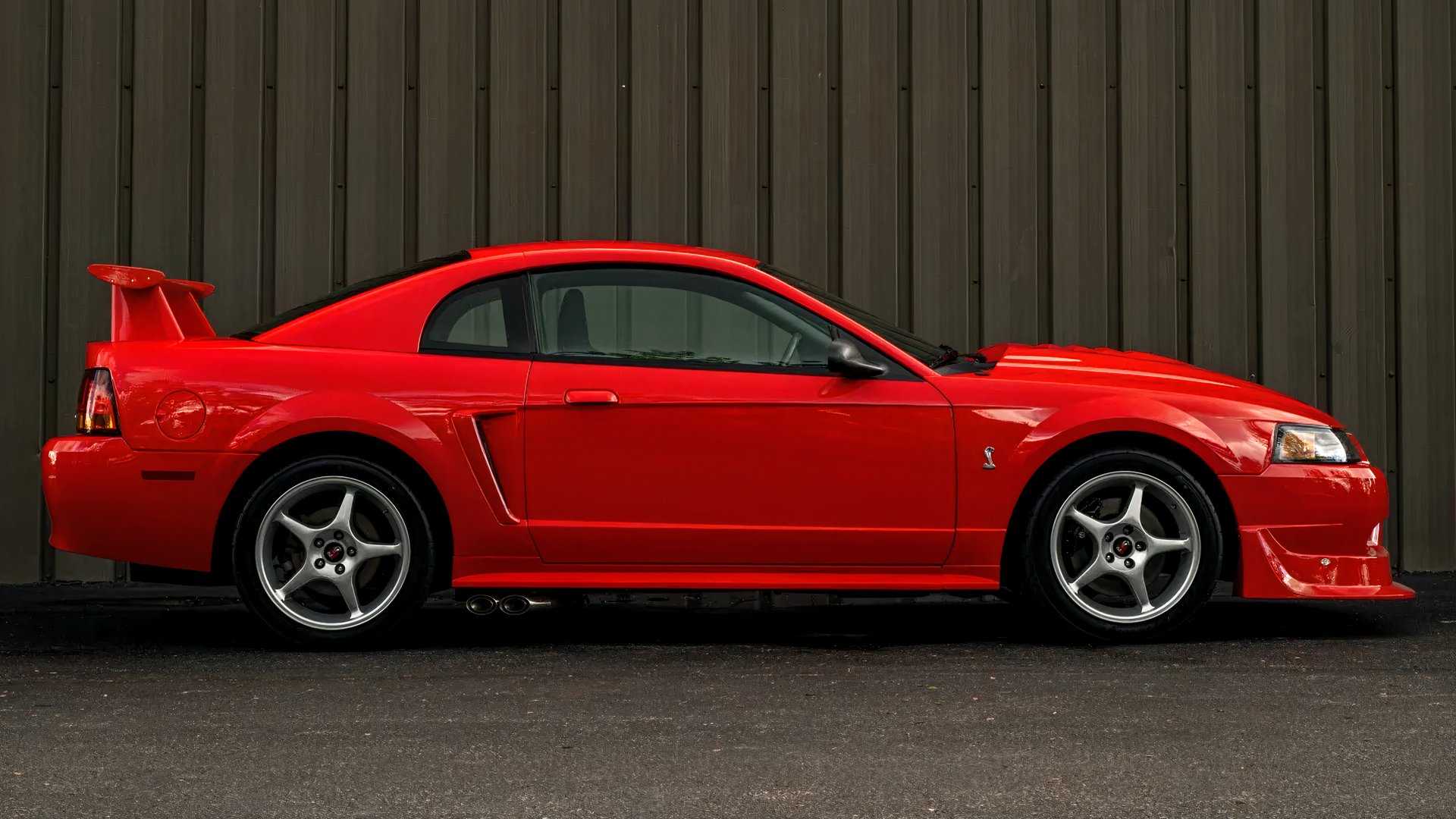 This 2000 SVT Cobra R Proves Late-'90s Halo Cars Are Hotter Than Ever - AOL
