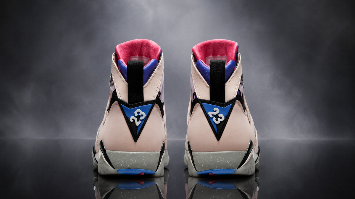 Air Jordan 7 