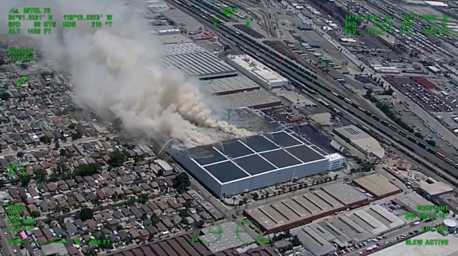 Aerial footage shows different perspective on Boyle Heights warehouse ...