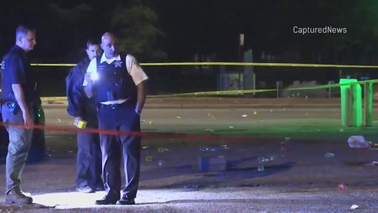 12 injured in overnight drive-by shooting on South Side - AOL
