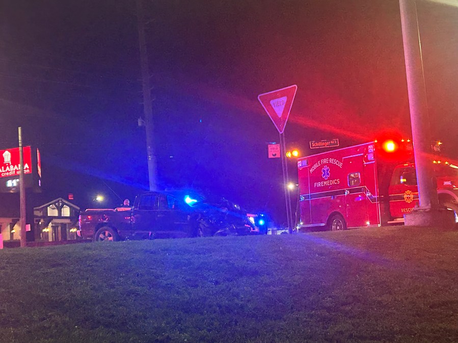 UPDATE: One dead, two others injured in late Saturday night crash in ...