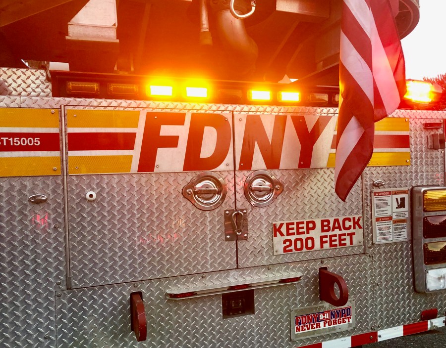 Body found in rubble of Bronx house fire: FDNY - AOL