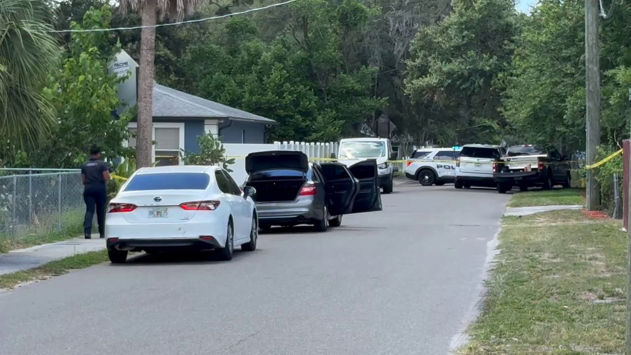 Shooting investigation underway after suspect flees, shoots self: TPD - AOL