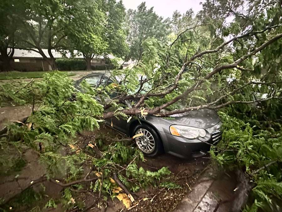 Storms moving across Kansas leave damage in their wake - AOL