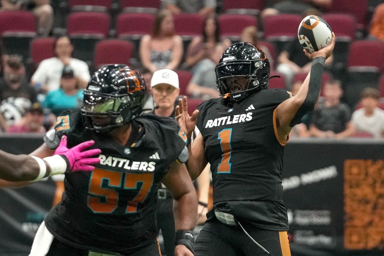 Copper Rattler Arizona Digest. Rattlers clinch playoffs, Kahleah Copper lifts Mercury ...