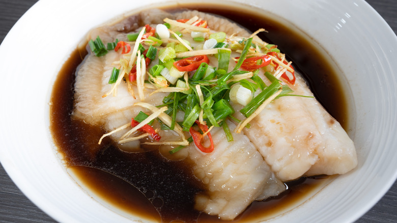 Not Frying Or Baking: This Unassuming Way To Cook Fish Preserves Its ...
