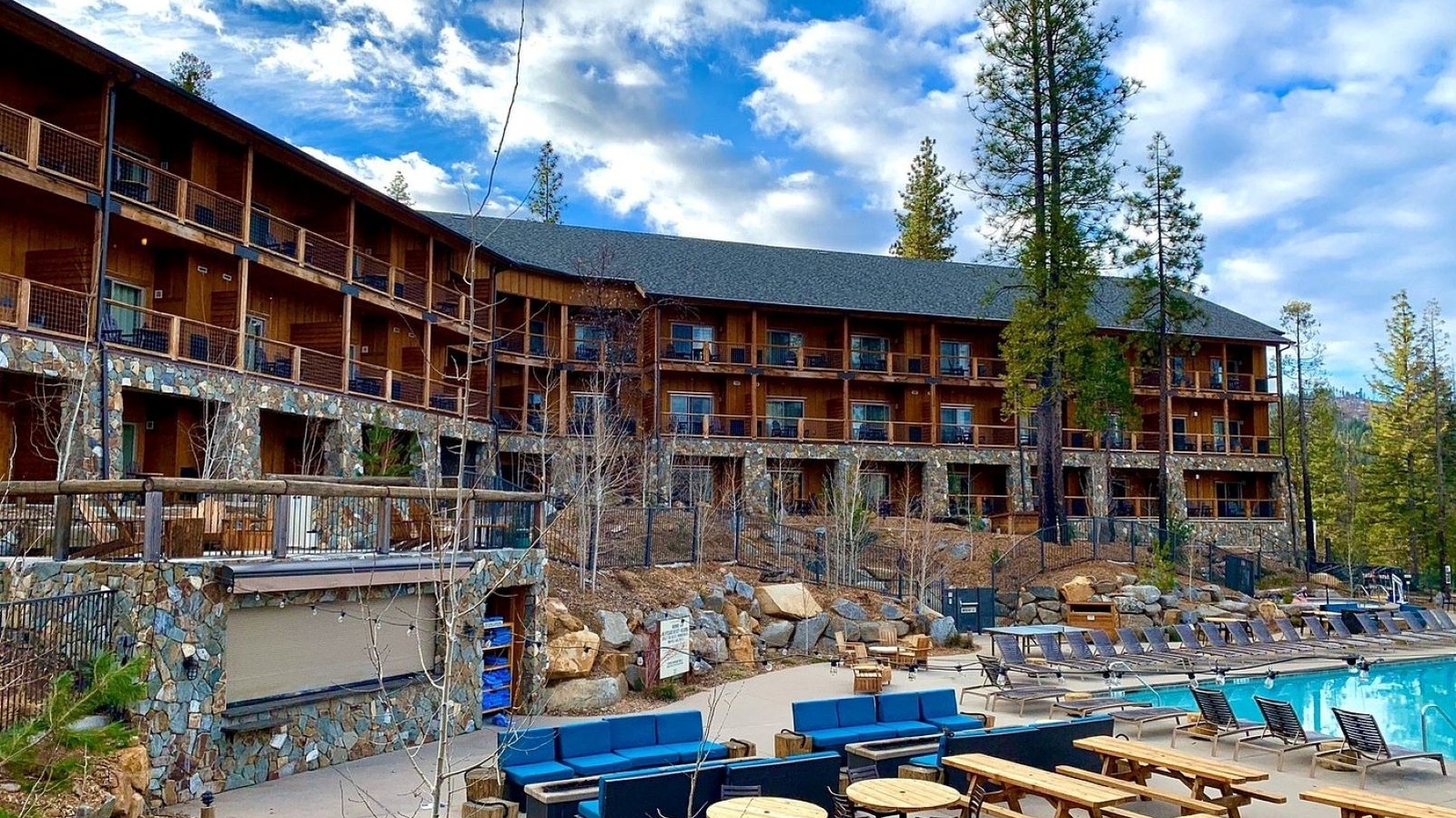 Luxury Spa Resort Near Yosemite Offers Ultimate Escape