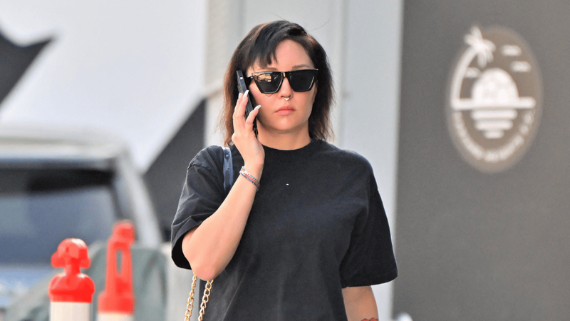 El lanzamiento de moda de Amanda Bynes coincide con una importante transformación personal.MEGA