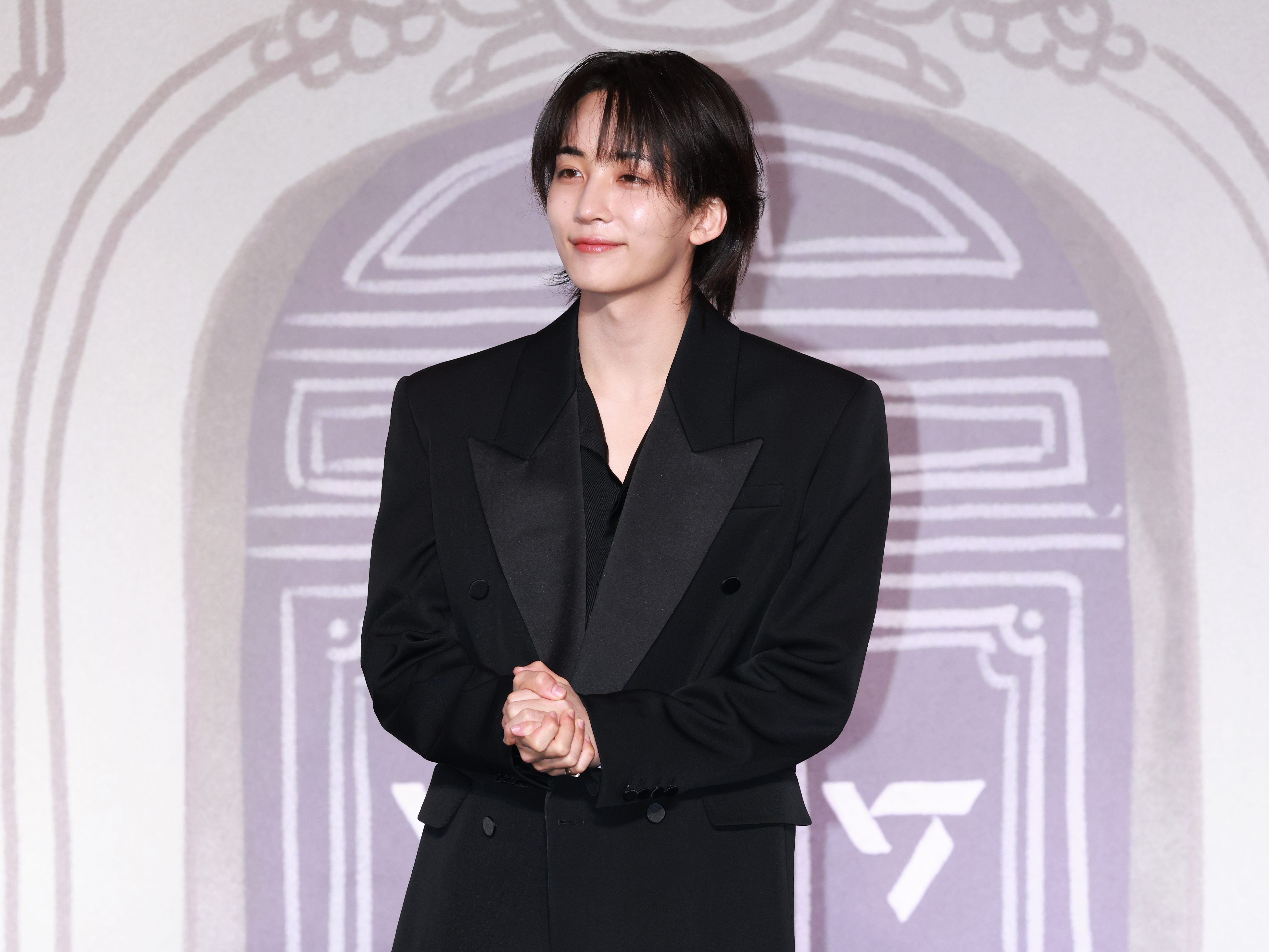 Seventeen's Jeonghan is back in K-pop life after years on hiatus