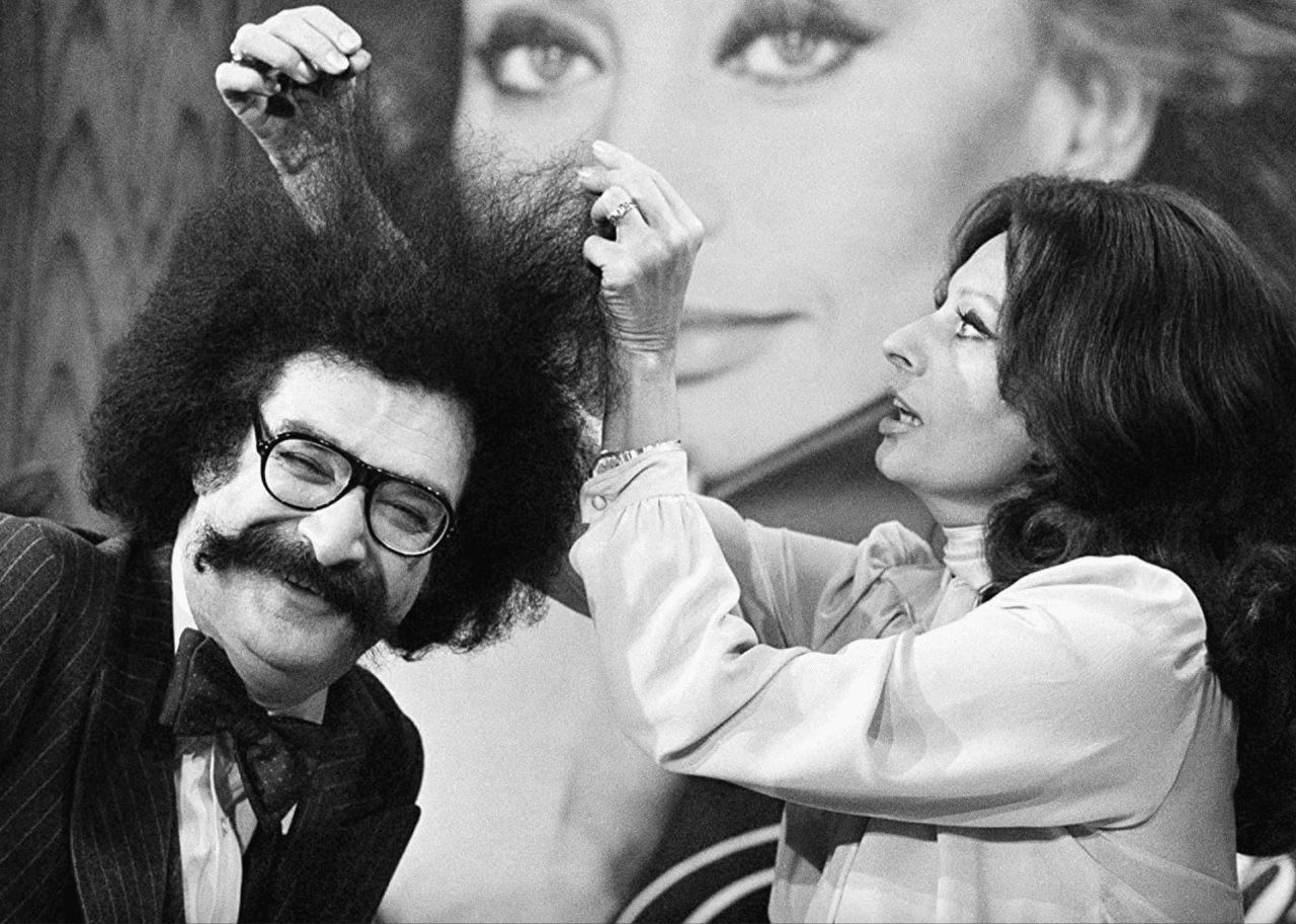 Sophia Loren and Gene Shalit on an episode of  - 
