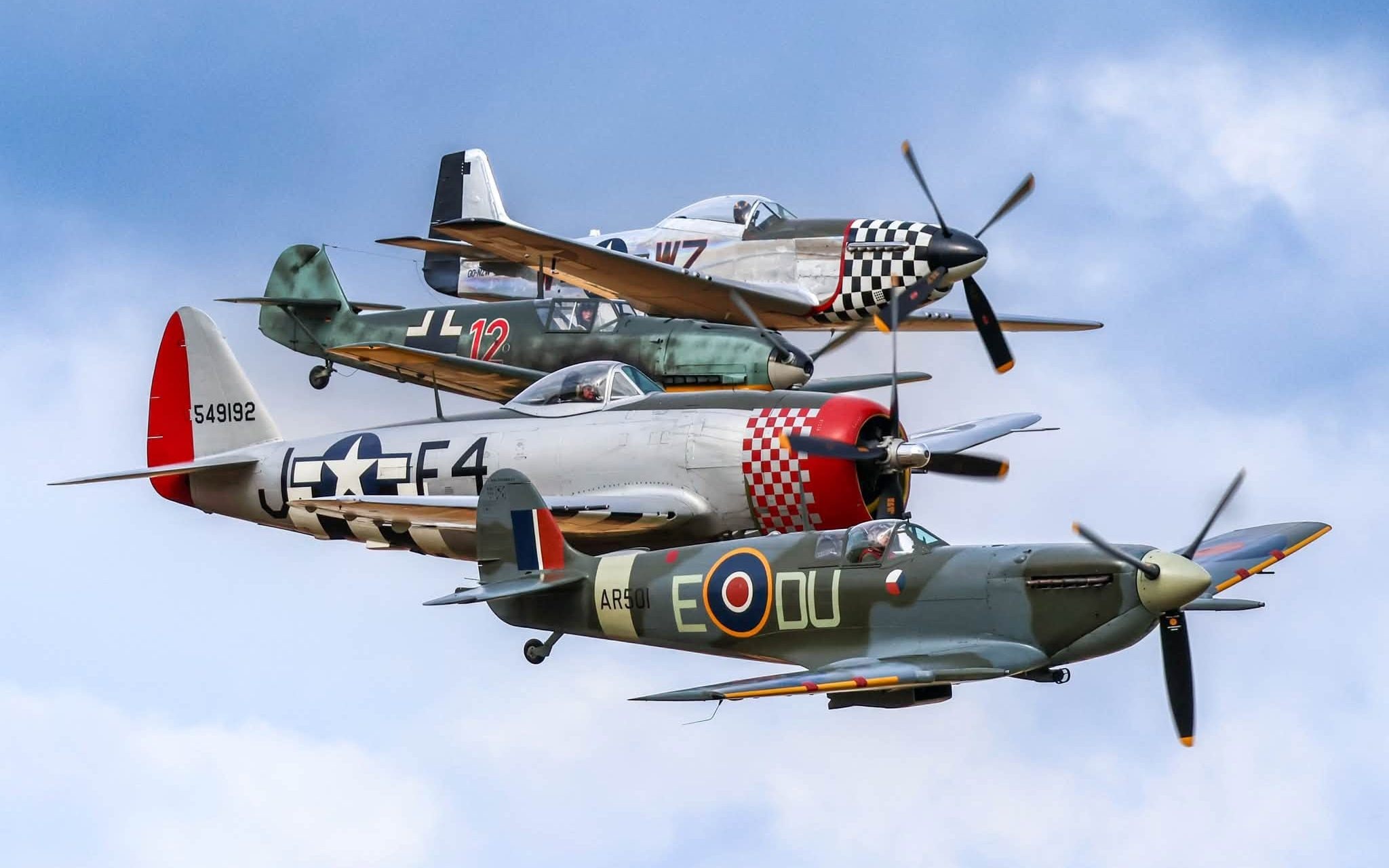 Rare Messerschmitt flies with Spitfire for first time this century - AOL