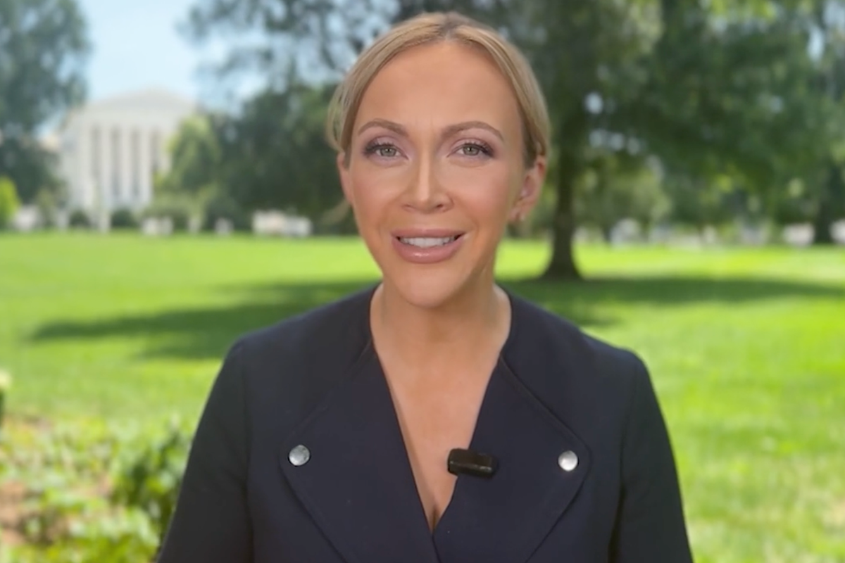 Top CNN star to leave network ahead of Paramount takeover and possible ...