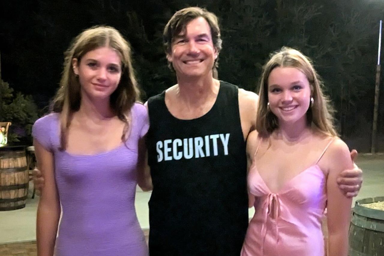 Jerry O'Connell no Charlie and Dolly's Sweet 16Crédito: Rebecca Romjin / Instagram