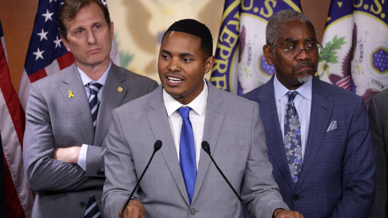 Gal Ritchie Blake Will former mayoral candidate Michael Blake steal Ritchie Torres' seat ...