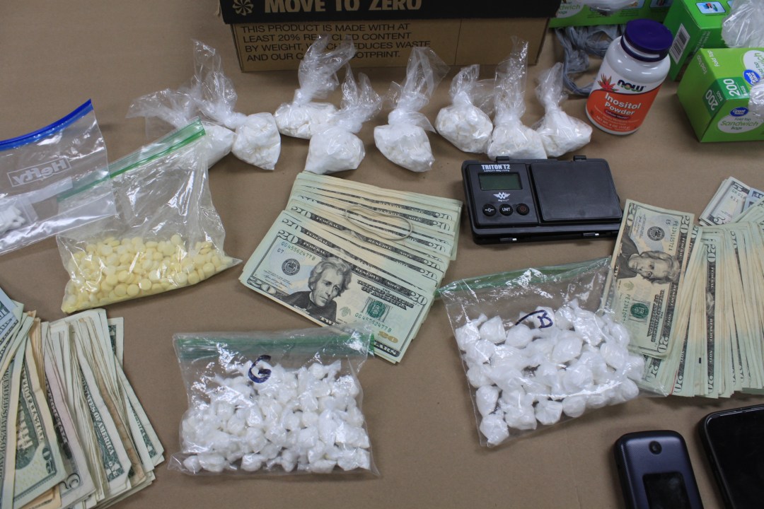 Suspected cocaine and $5K seized in Troy narcotics raid - AOL