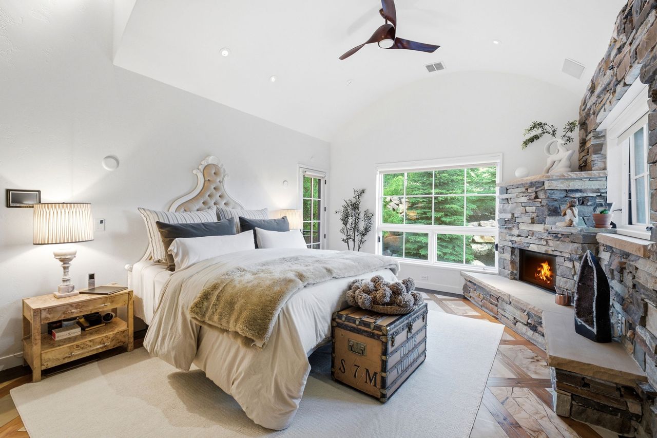 The primary bedroomCredit: Engel & Völkers Park City