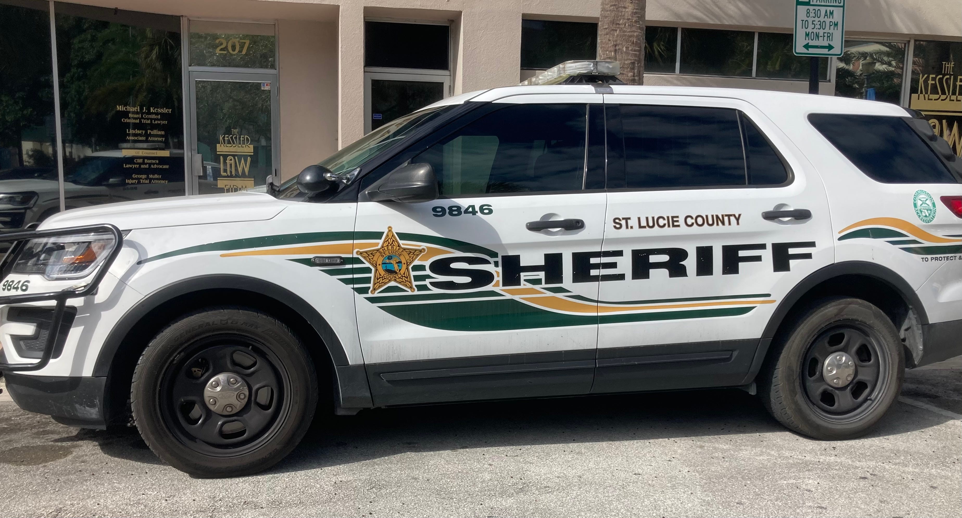 Two people rescued after boat sinks in Indian River Lagoon in Florida - AOL
