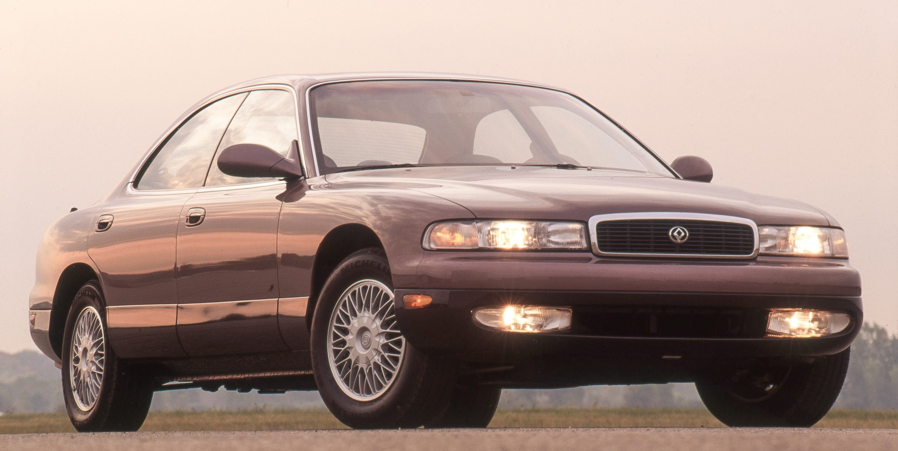 A Photo Tour of the 1992 Mazda 929 - AOL