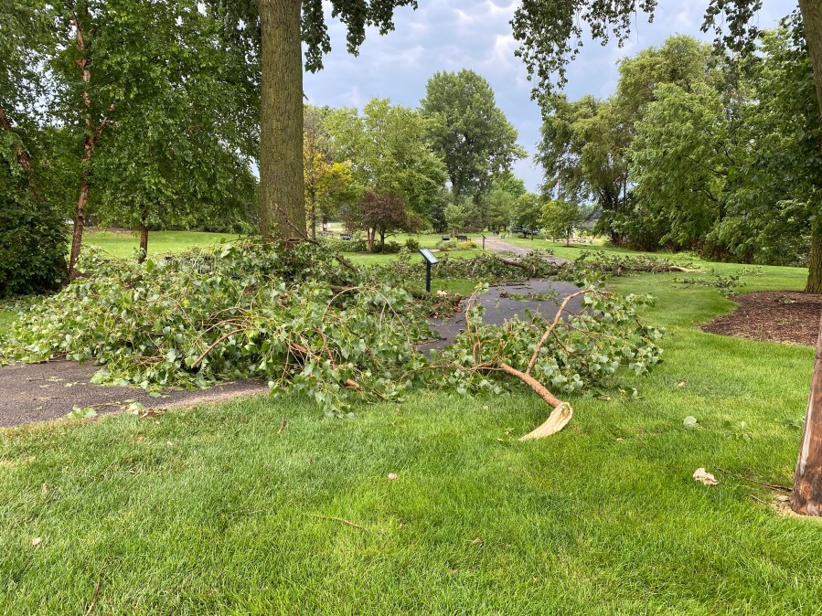 Photos: Severe storms hit northern Illinois and southern Wisconsin ...