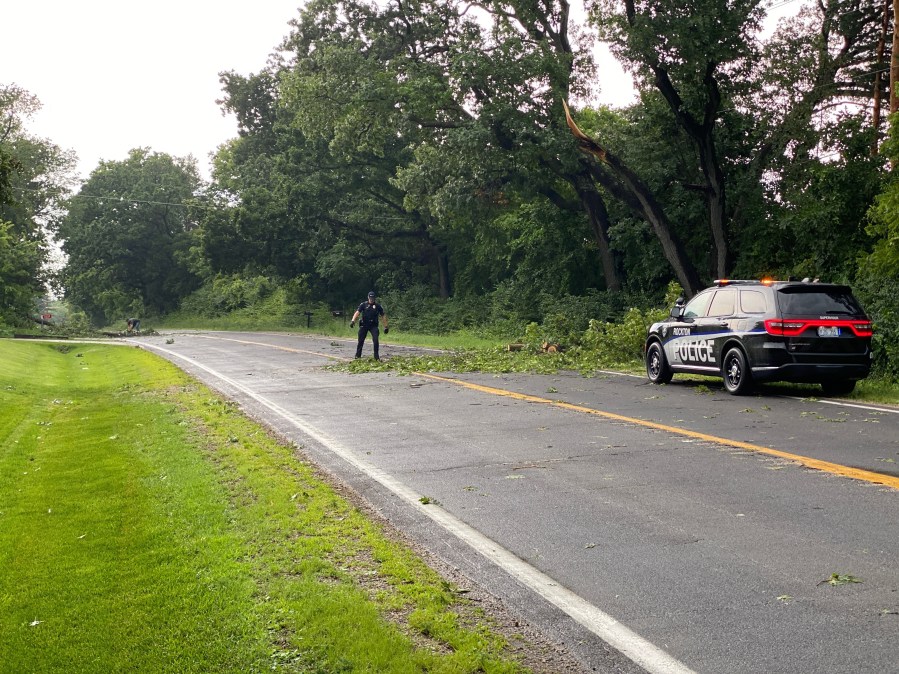 Photos: Severe storms hit northern Illinois and southern Wisconsin ...