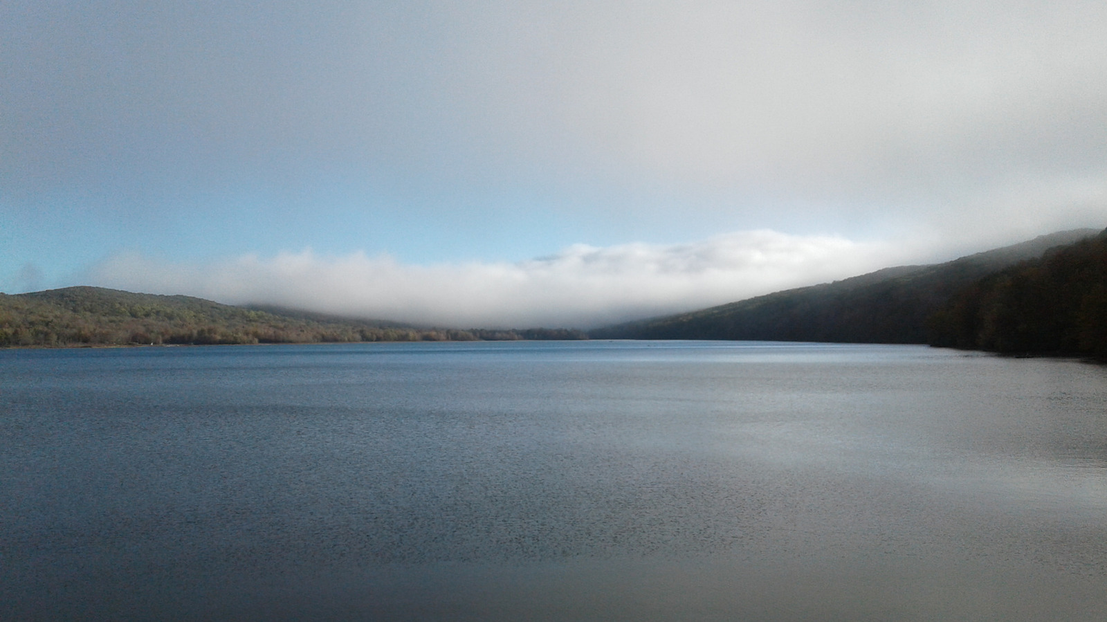Virginia's High-Elevation Lake Offers Secluded Mountain Escape