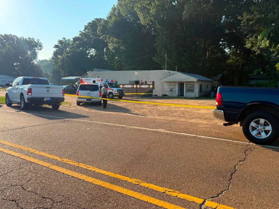 Double homicide under investigation in Adams County - AOL