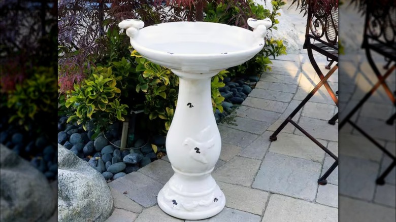 white bird bath