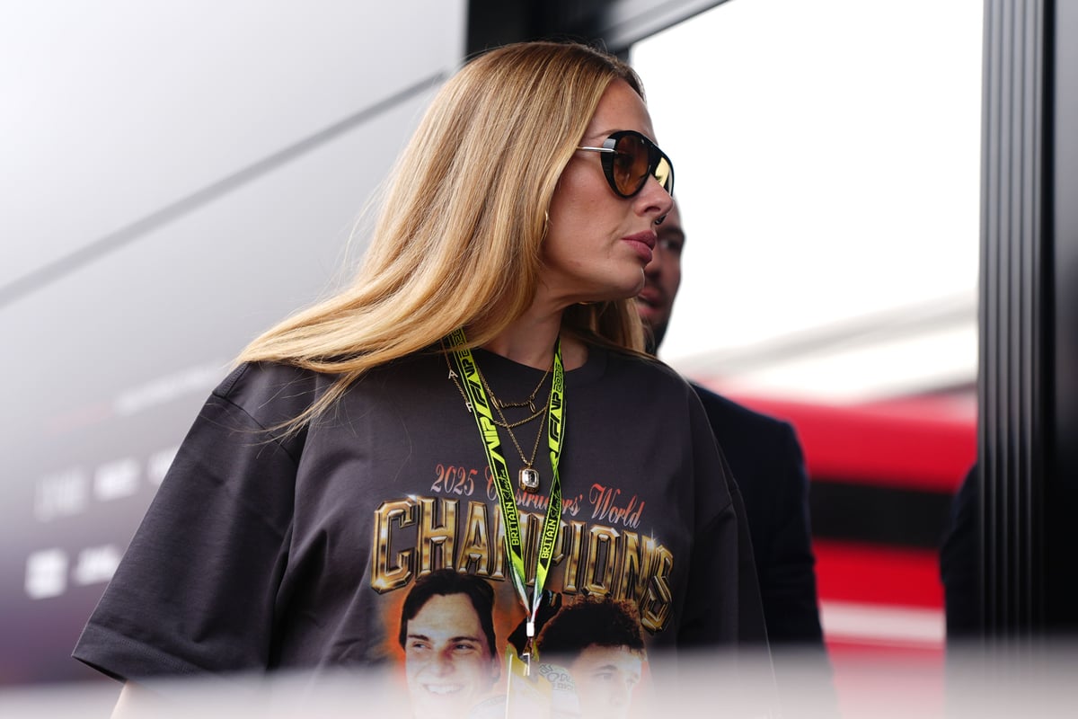 Adele Spotted At British Grand Prix In Silverstone Sporting Lando adele-spotted-at-british-grand-prix-in-silverstone-sporting-lando