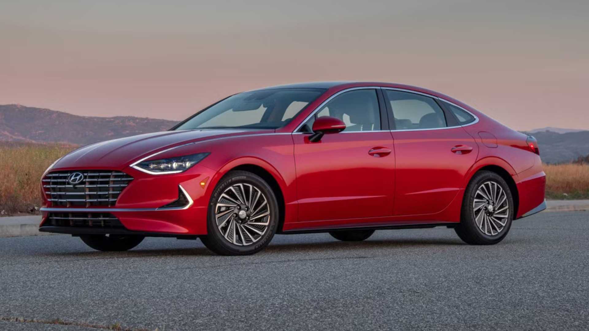 2021. Hyundai Sonata Hybrid 2