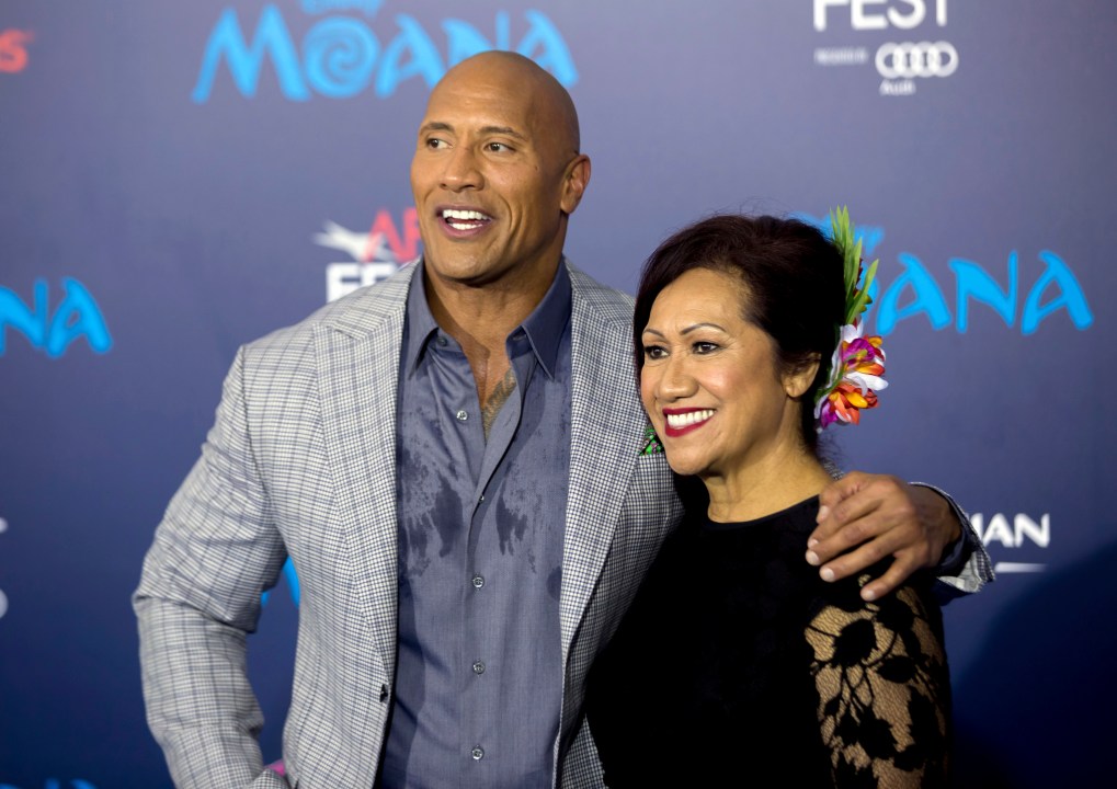 Dwayne ‘The Rock’ Johnson gets heartfelt gift from fan - AOL