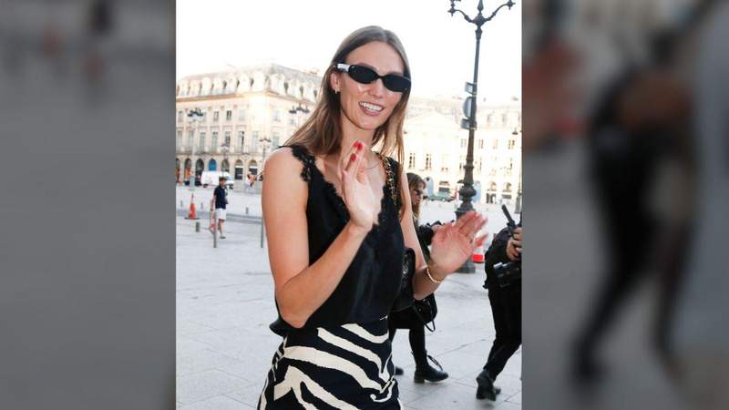 Karlie Kloss mentioned 'Paris,' which sent fans spiraling.MEGA