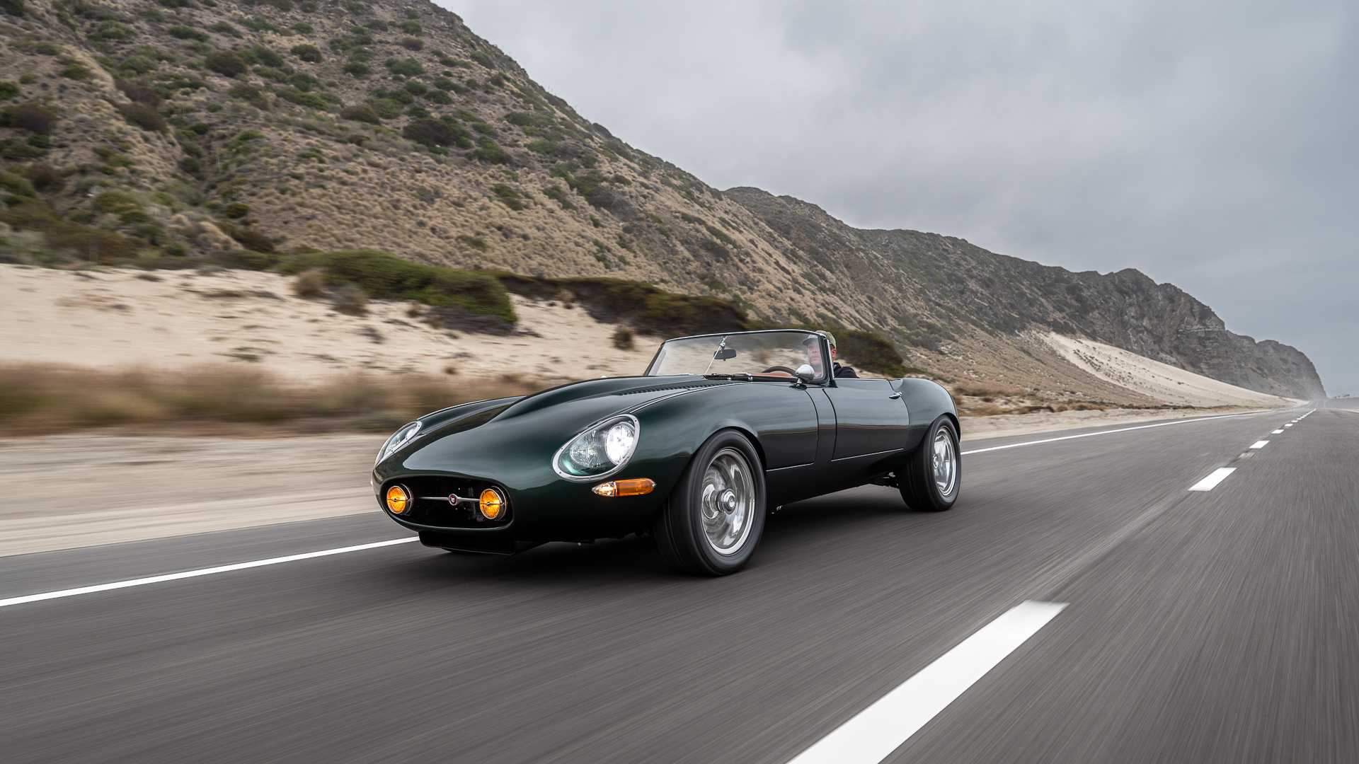 ECD Automotive Design Jaguar E-Type-21
