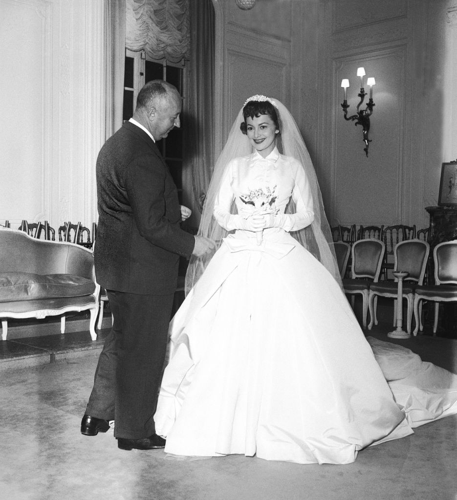 taylor swift wedding dress designer The 8 Bridal Designers Taylor Swift Could Pick for Her Dress