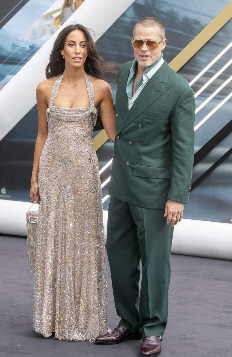Inside Brad Pitt and Ines de Ramon’s First-Ever Instagram Official ...