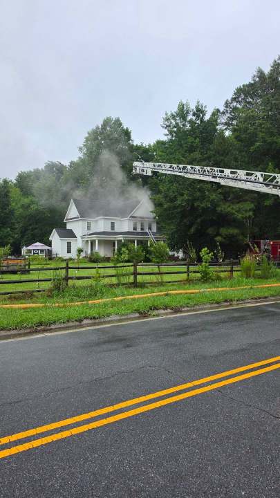 Six displaced after house fire on Sleepy Hole Road in Suffolk - AOL