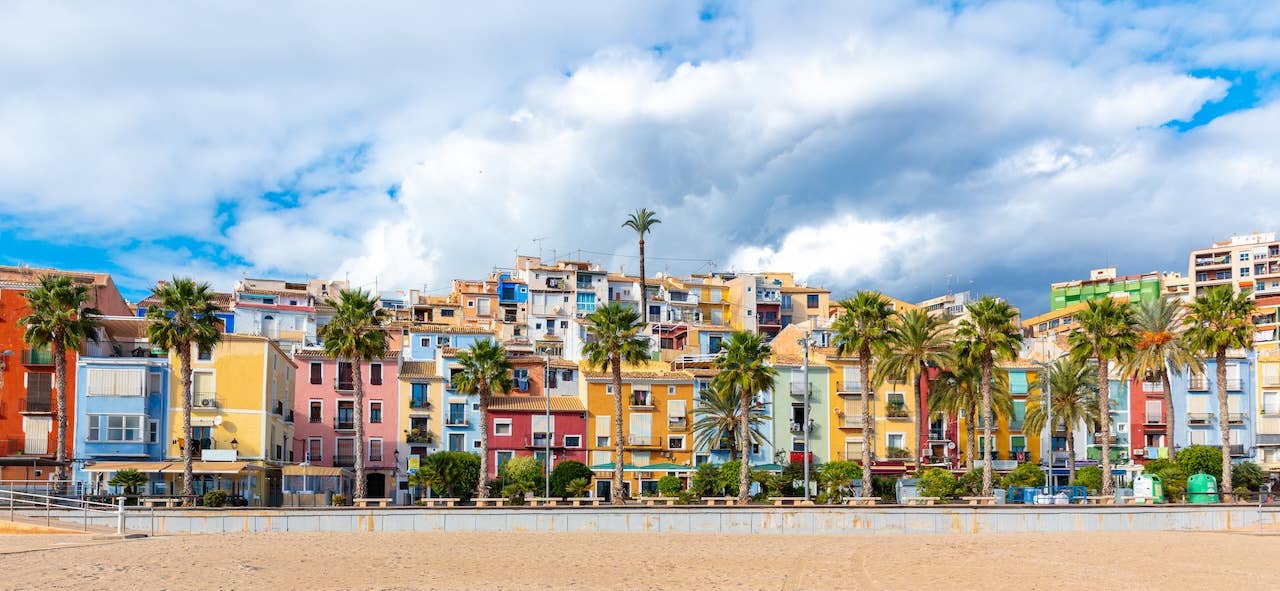 5 Secret Spanish Beaches To Outsmart The Crowds In Barcelona And M laga 5-secret-spanish-beaches-to-outsmart-the-crowds-in-barcelona-and-m-laga