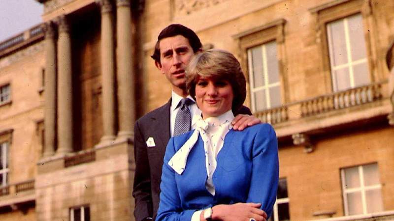 La separación del príncipe Carlos y la princesa Diana precedió a su reunión privada con JFK JR., según el informe.MEGA