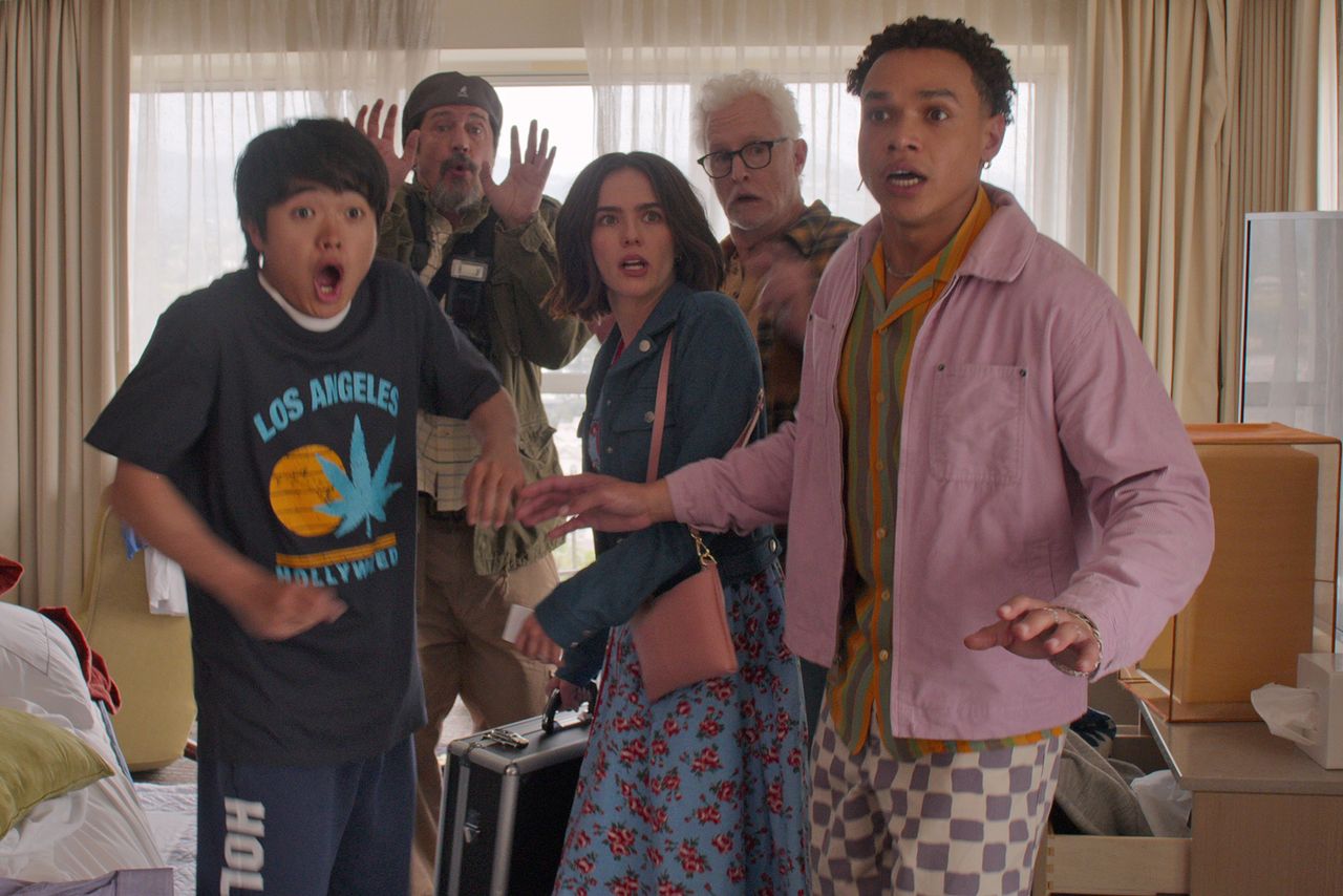 BEN WANG as Caleb, KEN MARINO as Vincent, ZOEY DEUTCH as Gail Daughtry, JOHN SLATTERY as himself, MILES GUTIERREZ-RILEY as Otto in Gail Daughtry and the Celebrity Sex PassCredit: Courtesy of Sony Pictures Classics