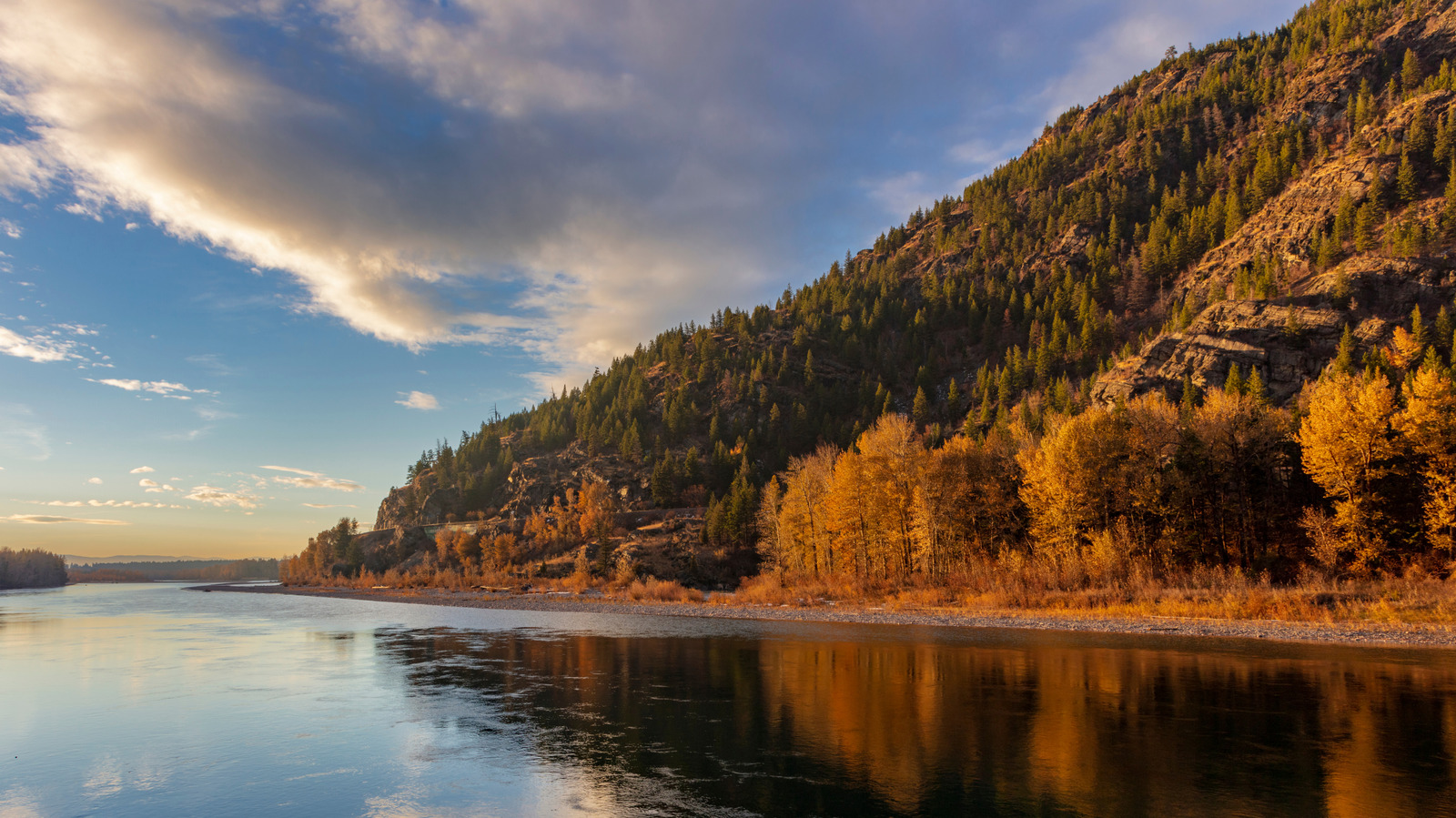 Montana's River Canyon Offers Secret Springs and Eagle Sightings