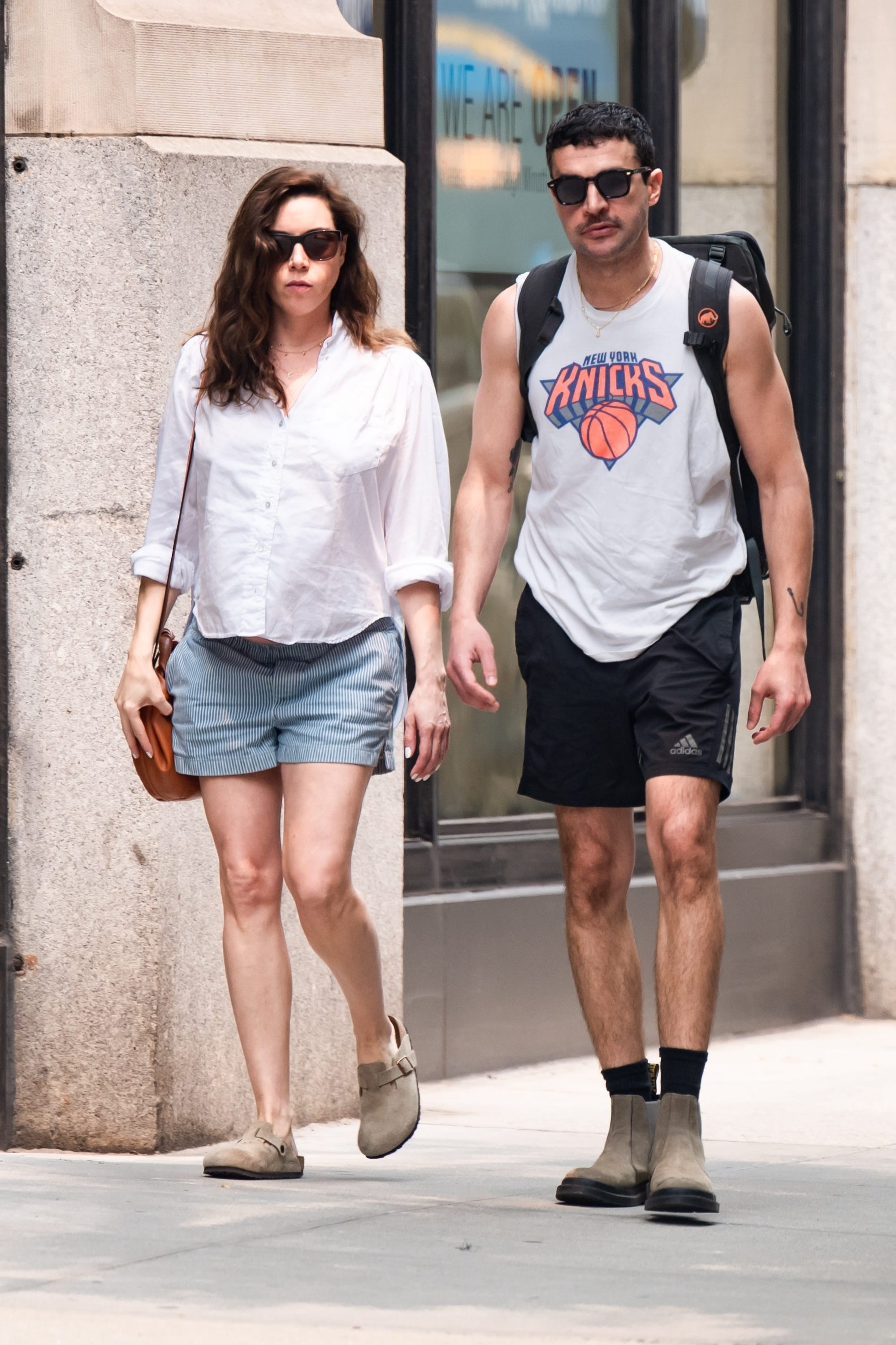 フォクシー Aubrey 2way Aubrey Plaza's Easy, Breezy Summer Maternity Style Is So Relatable