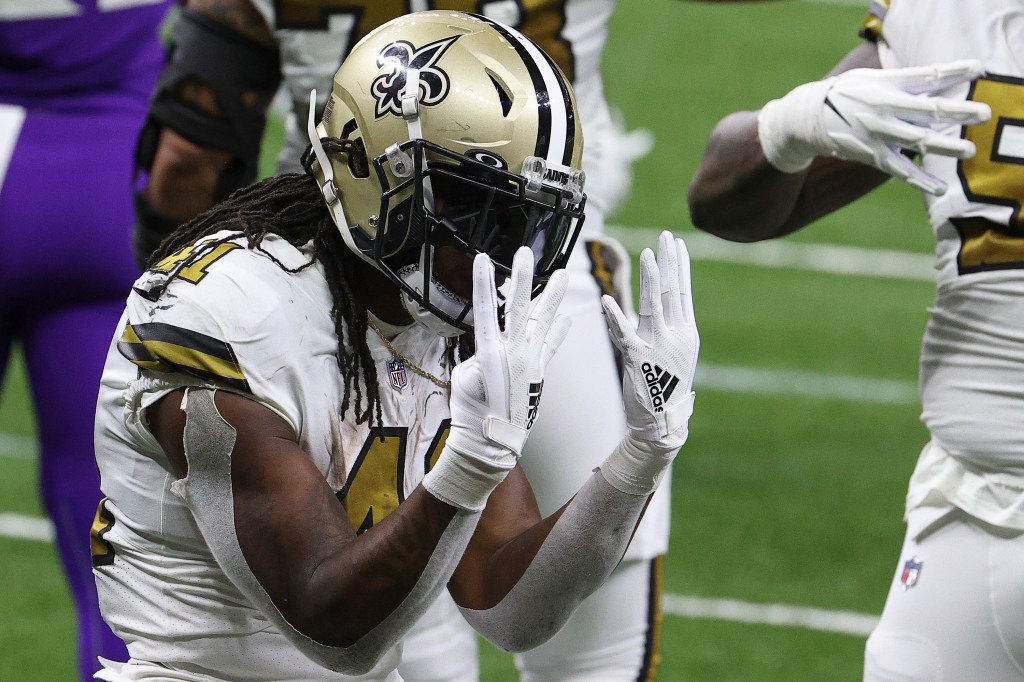 Alvin Kamara strikes new contract with Saints after months of NFL