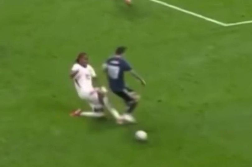Lionel Messi 'stamp' sparks controversy as moment missed during England ...