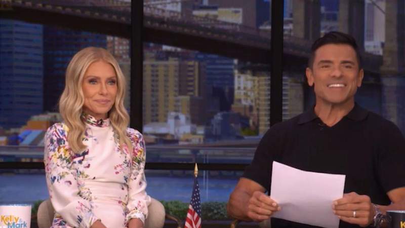 Kelly Ripa & Mark Consuelos' Family Member Makes Rare 'Live' Appearance -  AOL