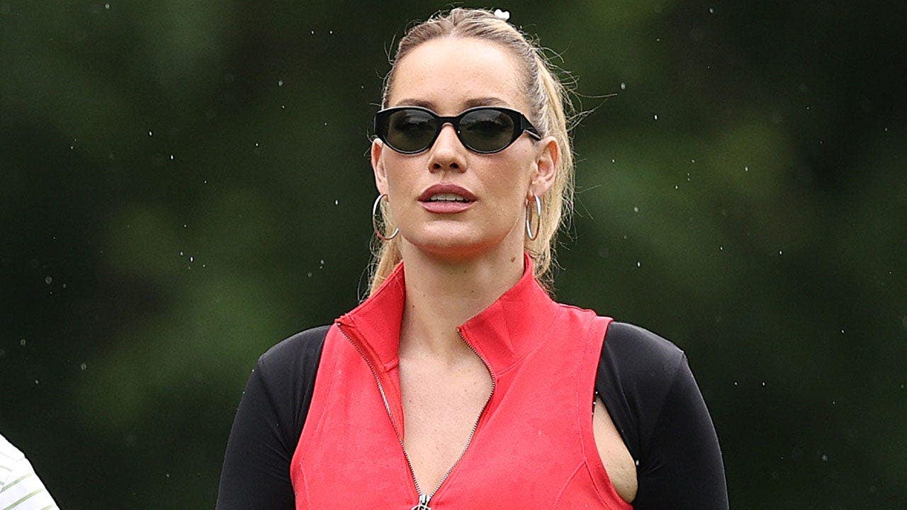 paige spiranac smoking cigarette shows off her naughty side before a drive. What a way to start the weekend im choosing Bobby fairways, Charley
