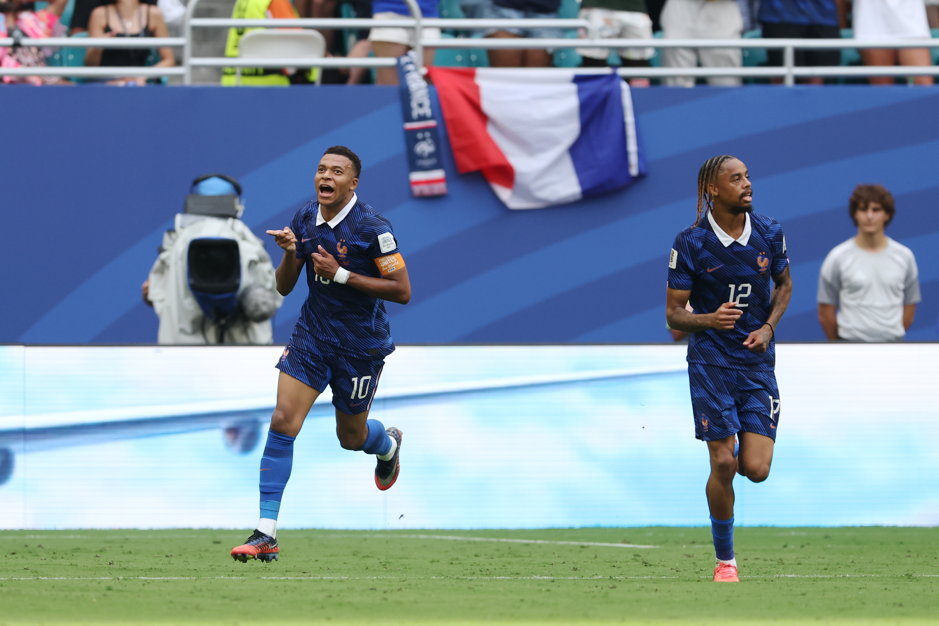 England vs France LIVE: World Cup 2026 result, latest updates and fan ...