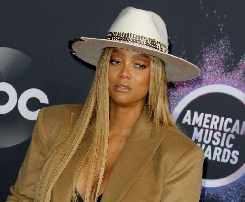 Shandi Sullivan alegou em 'Reality Check: Inside America's Next Top Model' que um incidente mostrado na 'ANTM' foi na verdade uma agressão sexual.AB1 / WENN.com / MEGA